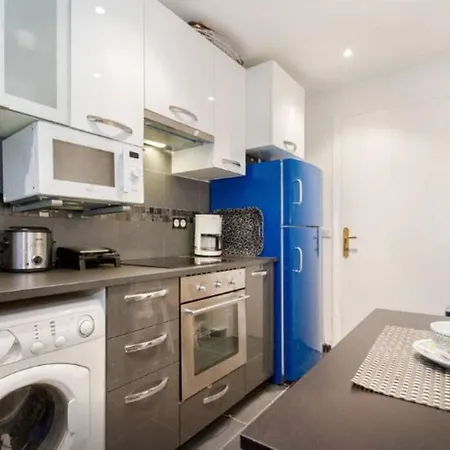 With Air Conditioner * Boulogne-Billancourt